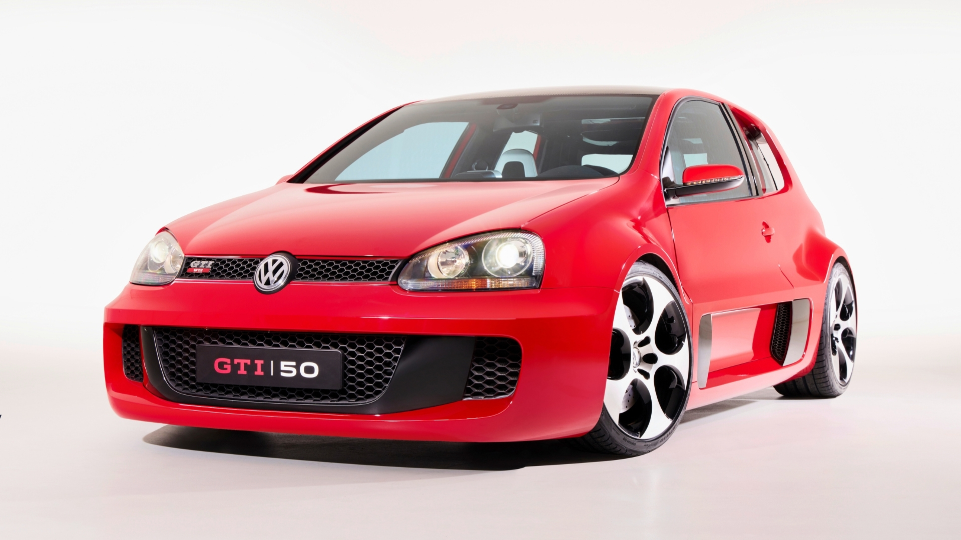 Look! The 641bhp, mid-engined twelve-cylinder Golf GTI is back